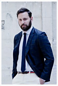 chemise bleue claire