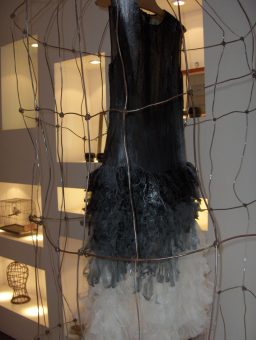 robe peinte à la main